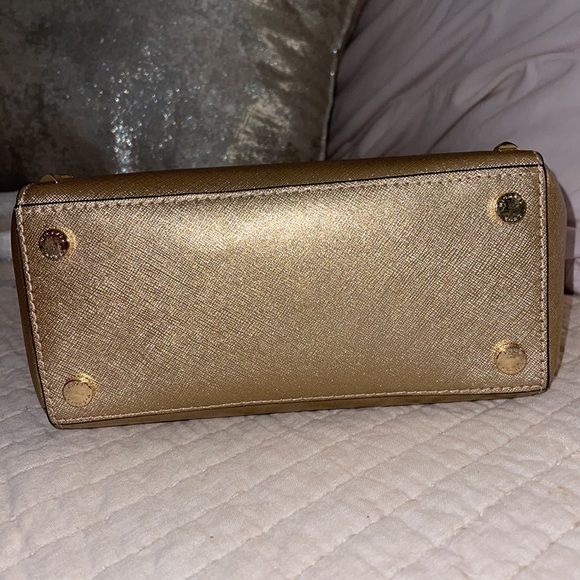 Gold Michael Kors Purse Cross Body LIKE NEW - Picture 5 of 5